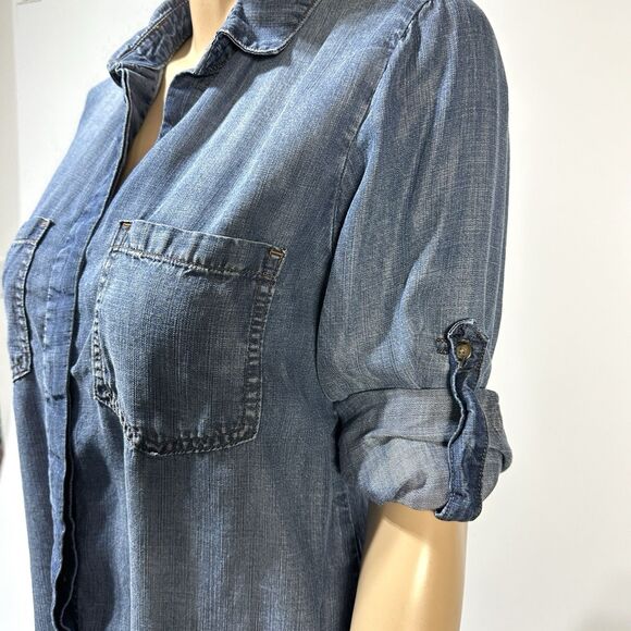 Cloth & Stone Women’s Button Front Shirt Size M Blue Chambray Tencel Back Slit - Picture 4 of 11